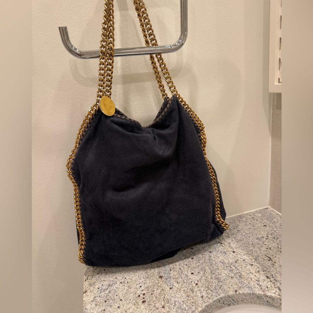 Stella McCartney Navy Falabella Bag with Gold Chain - Picture 5 of 12